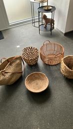 Partij rieten manden, Ophalen of Verzenden, Zo goed als nieuw, Rond, Riet