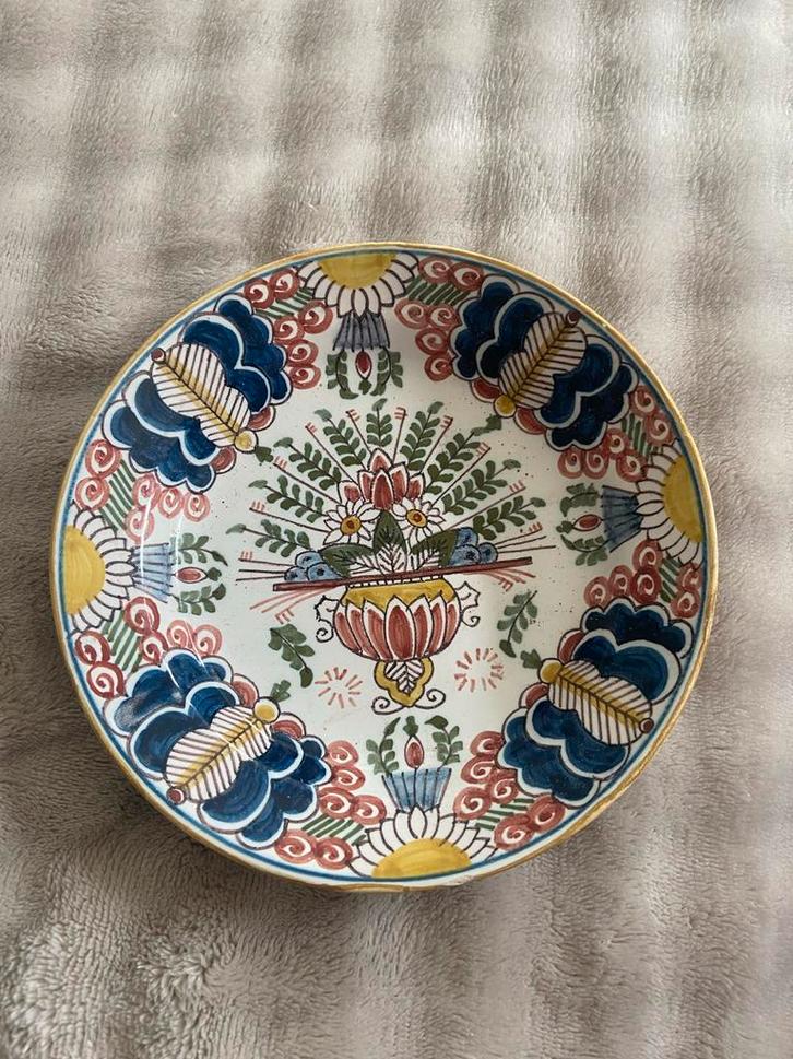Makkum Aardewerk Bord 598, Antiek en Kunst, Antiek | Schalen, Ophalen of Verzenden