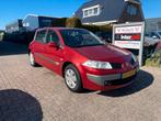 Renault Mégane 1.6 16V 2006 Rood NWE APK, Voorwielaandrijving, Stof, 625 kg, Beige