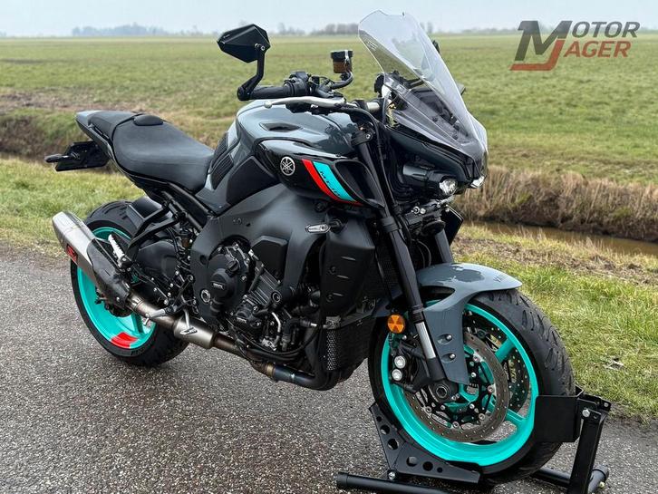 *VERKOCHT* YAMAHA MT 10 ABS, Motoren, Motoren | Yamaha, Bedrijf, Naked bike, 4 cilinders