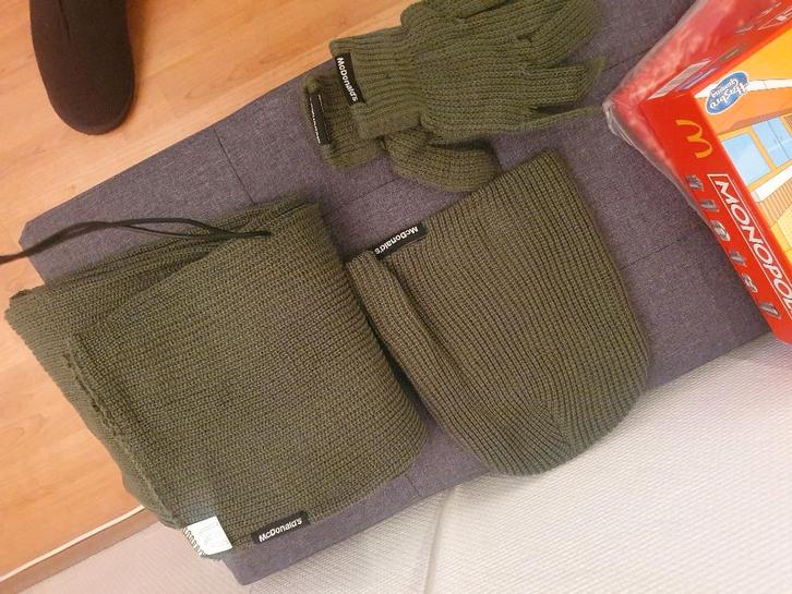 mcdonalds sjaal, muts, handschoenen setje, Kleding | Heren, Mutsen, Sjaals en Handschoenen, Nieuw, Handschoenen, Overige maten