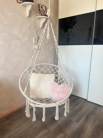 Hangstoel / Schommelstoel beschikbaar voor biedingen