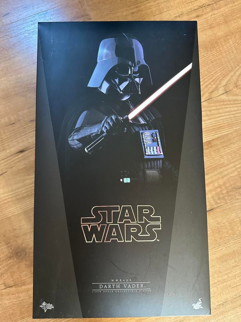 Darth Vader Hot Toys mms452, Ophalen of Verzenden, Zo goed als nieuw, Actiefiguurtje