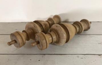 Set van twee Franse vintage houten balusterknoppen 30 cm beschikbaar voor biedingen
