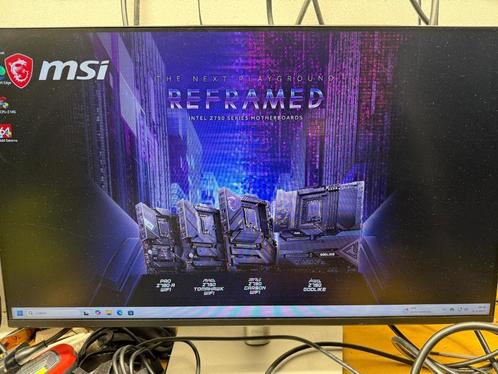 Grote pc kast high end B760/13700k/32gb/1tb/w11pro met dozen, Computers en Software, Desktop Pc's, Zo goed als nieuw, 4 Ghz of meer