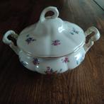 Schalen, terrines en botervloot van CHodziez, Ophalen