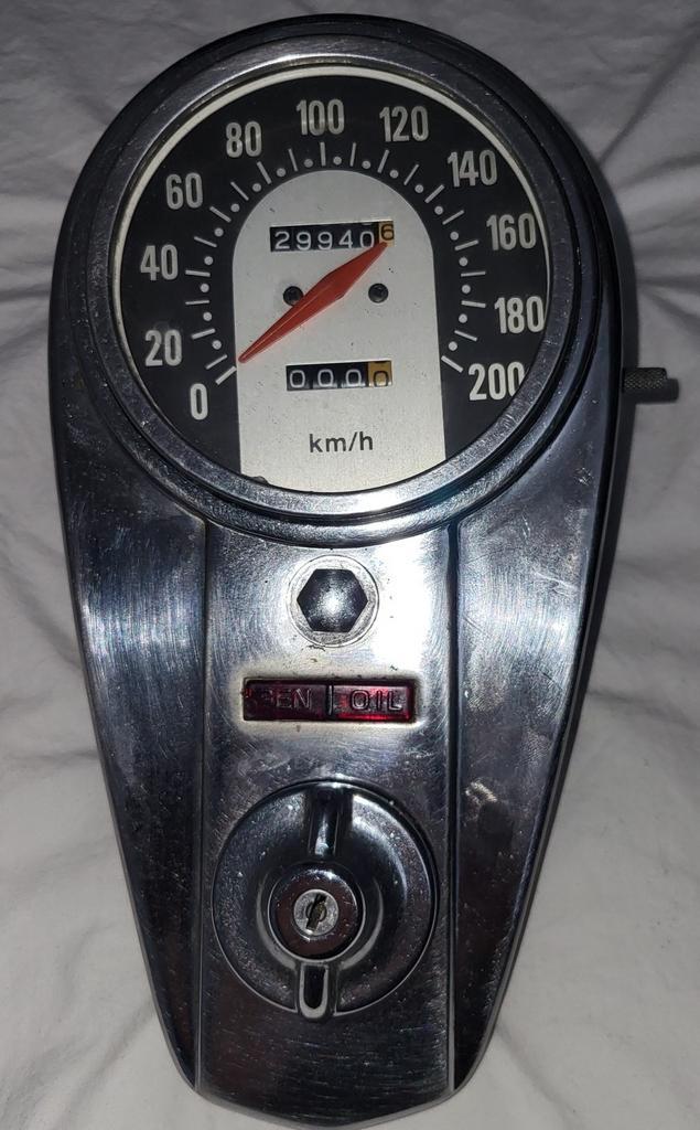 Harley Davidson Kilometerteller Black Gold Face?
Fat Bob, Motoren, Onderdelen | Harley-Davidson, Ophalen of Verzenden