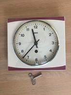 Vintage Wehrle wandklok porcelein puntgaaf, Ophalen of Verzenden, Zo goed als nieuw, Wandklok