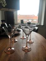 Martini glaasjes met gekleurde onderkant, Huis en Inrichting, Glas, Overige stijlen, Glas of Glazen, Zo goed als nieuw