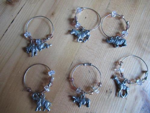 6 x luxe WIJNGLAS RINGEN/charms + ZAKJE - DIERENTUIN DIEREN, Verzamelen, Glas en Borrelglaasjes, Nieuw, Overige typen, Ophalen of Verzenden