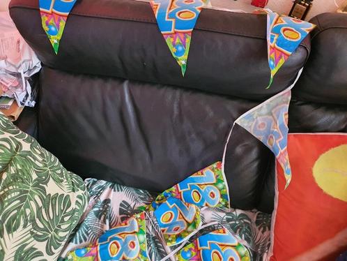 10 nieuwe ballonen met 18 en 1x gebruikt slinger met 18 erop, Hobby en Vrije tijd, Feestartikelen, Zo goed als nieuw, Versiering