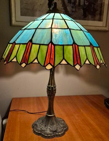 Tiffany Stijl Glas in Lood Lamp (nummer 5) beschikbaar voor biedingen