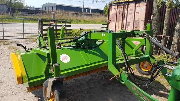 AP veegmachine rolbezem, Tuin en Terras, Veegmachines, Gebruikt, Ophalen