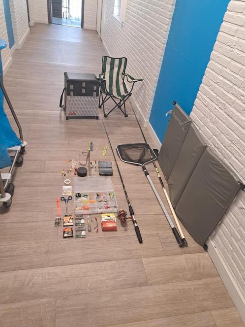 Complete vis set voor jong en oud !, Watersport en Boten, Hengelsport | Witvissen, Gebruikt, Complete set, Ophalen