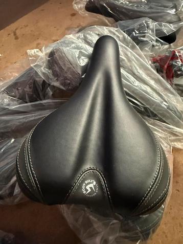 Originele BodyBike/Body Bike spinningbikes zadels 11 stuks beschikbaar voor biedingen