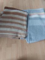 2 babyledikant dekentjes, Ophalen of Verzenden, Zo goed als nieuw, Tweepersoons, Beige