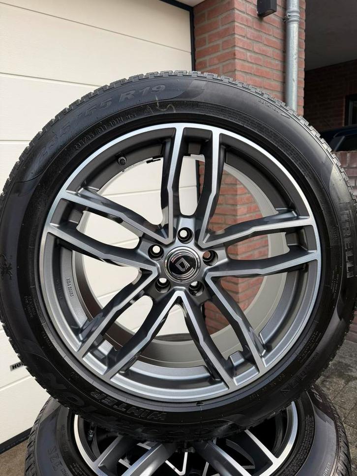 19 inch Mercedes GLC w253 winterbanden, Auto-onderdelen, Banden en Velgen, Banden en Velgen, Winterbanden, 19 inch, 235 mm, Ophalen