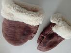 Vintage suede handschoenen, bruin, wit bontgevoerd. Maat M, Ophalen of Verzenden, Gedragen, Maat 38/40 (M), Handschoenen