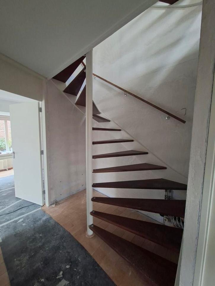 Mooie Wenteltrap - Spiltrap - Gedemonteerd, Doe-het-zelf en Verbouw, Ladders en Trappen, Gebruikt, Trap, 2 tot 4 meter, Ophalen