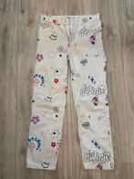 Creme Broek met Print Bershka - Maat 30, Maat 48/50 (M), Beige, Ophalen of Verzenden, Zo goed als nieuw