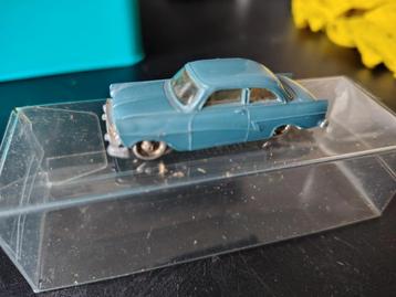 Lego Ford Taunus 17M Deluxe  beschikbaar voor biedingen