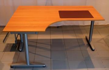 IKEA bureau galant 160 x 120 x 80 Stevig en Ruim! beschikbaar voor biedingen