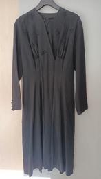 Zwarte jurk met details, Antiek en Kunst, Antiek | Kleding en Accessoires, Ophalen, Dames, Overige merken