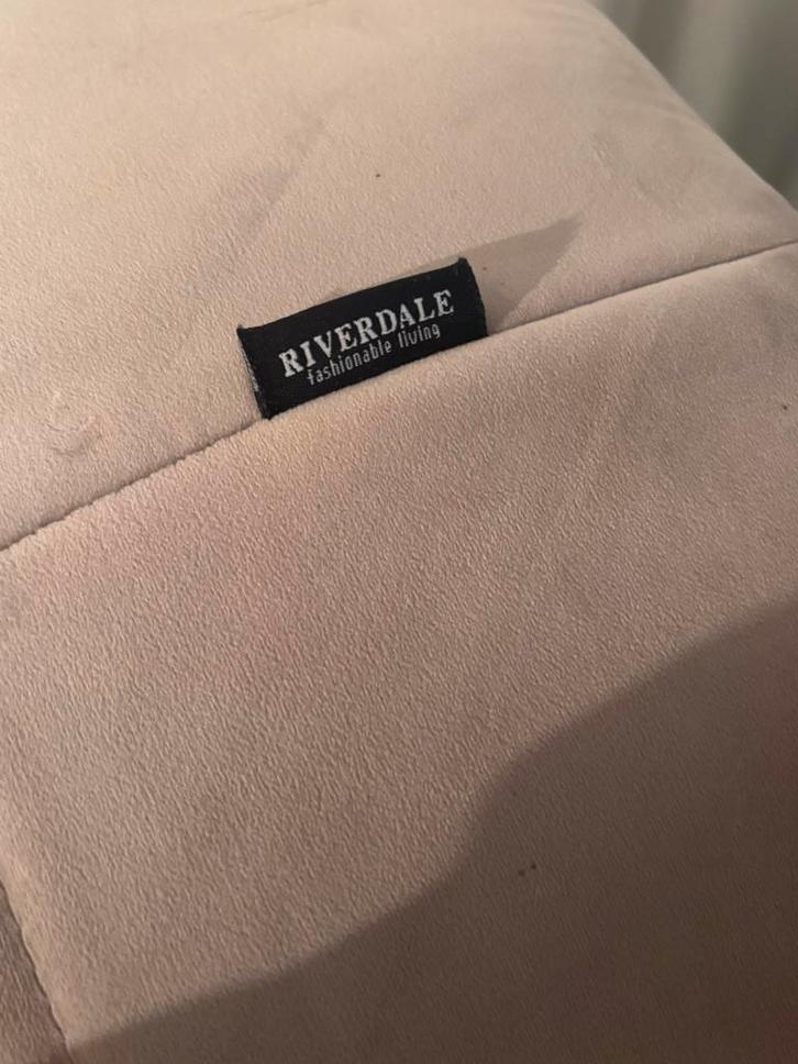 Riverdale poef - taupe xl, Huis en Inrichting, Banken | Voetenbanken en Poefen, Gebruikt, Ophalen
