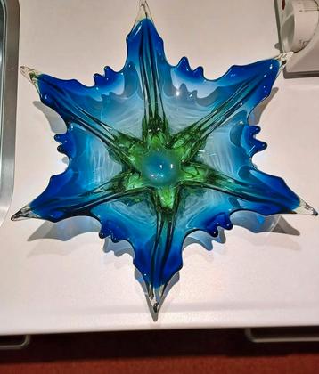 Grote Murano glazen schaal - blauw/groen. Italiaanse kunst beschikbaar voor biedingen