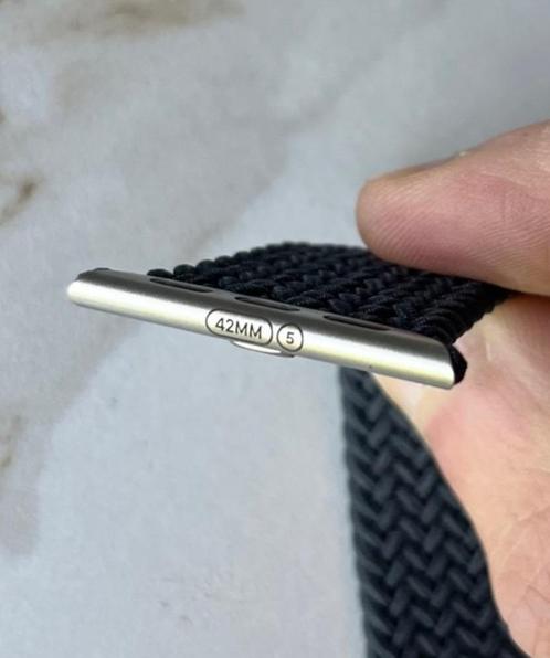 Apple 42mm Midnight Braided Solo Loop - Size 5, Sieraden, Tassen en Uiterlijk, Smartwatches, Zo goed als nieuw, iOS, Zwart, Ophalen of Verzenden