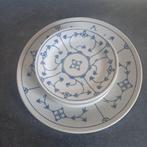 Blau Saks Jäger gebakschaal met gebaksbordjes., Huis en Inrichting, Keuken | Servies, Ophalen of Verzenden, Overige stijlen, Bord(en)