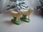 2 oude grote gipsen schaapjes kerststal, Diversen, Kerst, Ophalen of Verzenden, Gebruikt