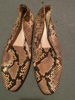 Zara Instappers met slangenprint - Maat 40, Ophalen of Verzenden, Zo goed als nieuw, Bruin, Instappers