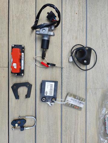 Onderdelen Ducati ST4S : status zie foto's beschikbaar voor biedingen