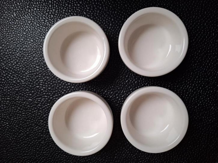 Amuse schaaltjes., Huis en Inrichting, Keuken | Servies, Nieuw, Schaal of Schalen, Overige stijlen, Porselein, Ophalen of Verzenden