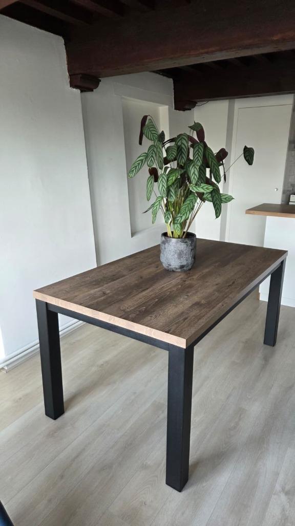 Moderne eettafel  KAN ZO 7-12 WORDEN BEZORGD ROND HAARLEM, Huis en Inrichting, Tafels | Eettafels, Gebruikt, 50 tot 100 cm, 150 tot 200 cm