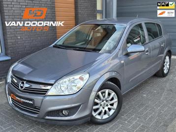 Opel Astra 1.6 Temptation Airco/5-Deurs/Trekhaak/Nieuwe APK! beschikbaar voor biedingen