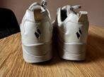 Nieuwe Sketchers Parelmoer Creme - Maat 39, Kleding | Dames, Schoenen, Ophalen of Verzenden, Zo goed als nieuw, Beige, Sneakers of Gympen