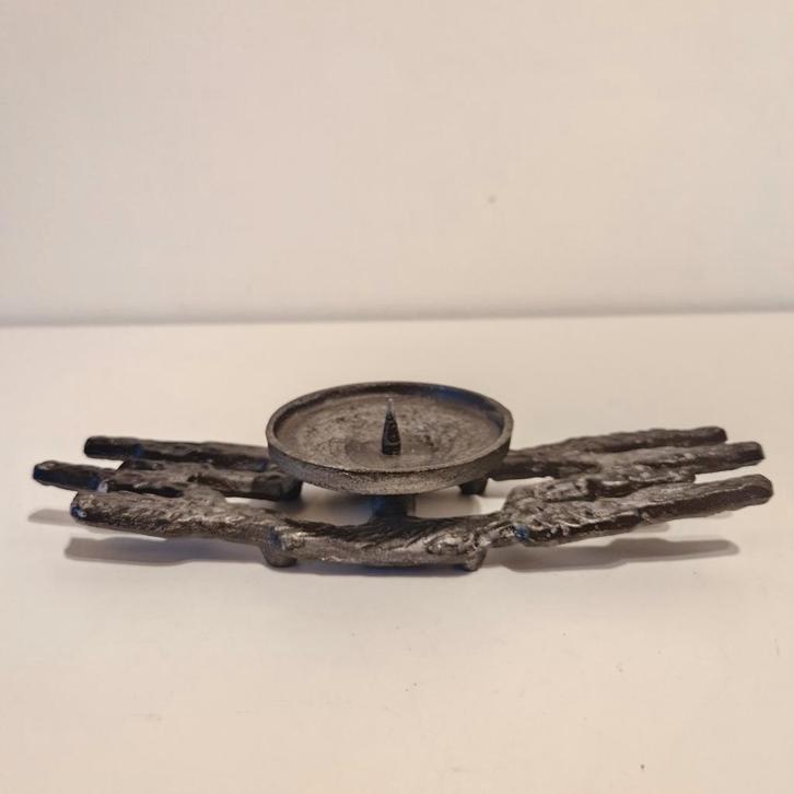 Brutalist 70's kaarsenstandaard kandelaar gietijzer, Antiek en Kunst, Curiosa en Brocante, Ophalen of Verzenden