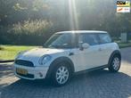Mini Mini 1.4 One Business Line/AIRCO/CRUISE/NAVI, Auto's, Mini, Voorwielaandrijving, Stof, Gebruikt, 4 stoelen