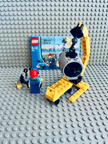 LEGO City 7901 Airplane Mechanic beschikbaar voor biedingen