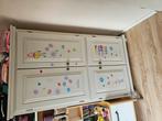 Kleding kast, stickers kunnen er makkelijk af, Ophalen of Verzenden, Gebruikt, Jongetje of Meisje