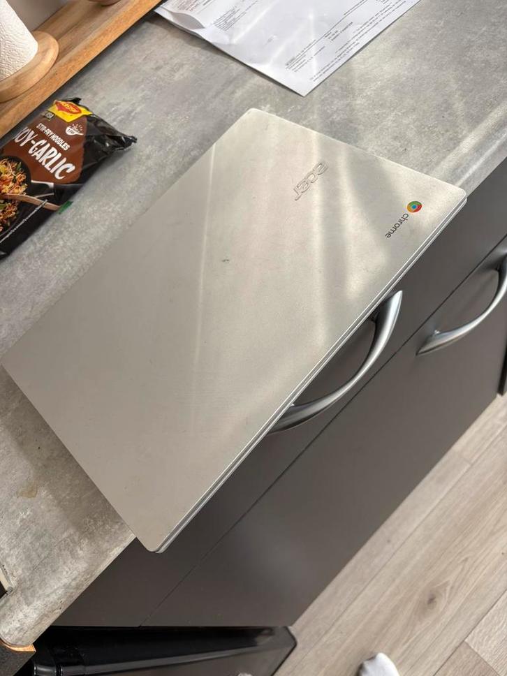 Goedwerkende chromebook, Computers en Software, Chromebooks, Gebruikt, 14 inch, 4 GB of minder, 32 GB of minder, Touchscreen, Ophalen
