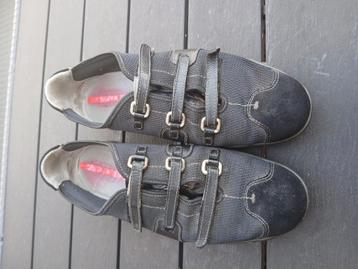 Prada schoenen  beschikbaar voor biedingen