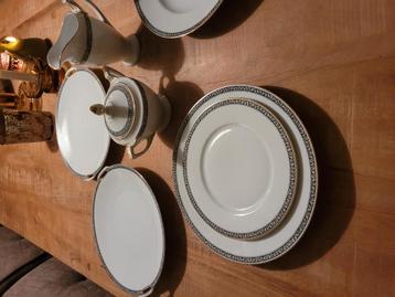 Heinrich&Co koffie/thee/dinerservies, ONBESCHADIGD beschikbaar voor biedingen