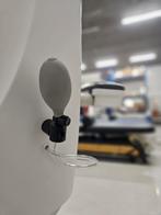 Gharieni pedicure stoel behandelstoel elektrisch nieuwstaat, Ophalen of Verzenden