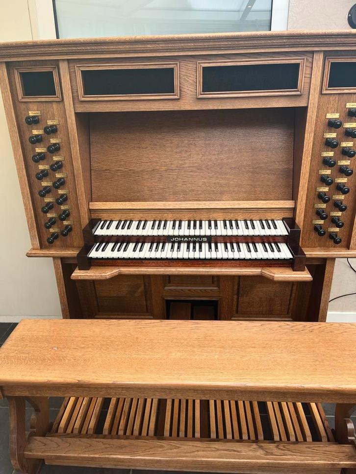Johannus Orgel - Goede Staat - Eikenhout-, Muziek en Instrumenten, Orgels, Gebruikt, Orgel, 2 klavieren, Ophalen