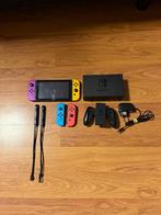 Nintendo Switch V2 2023 + Accessoires, Spelcomputers en Games, Games | Nintendo Switch, Racen en Vliegen, Ophalen of Verzenden
