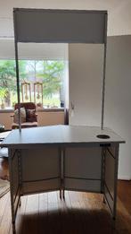 stands  voor  beursen    meerderen te koop, Ophalen of Verzenden, Met wielen, Gebruikt, Bureau