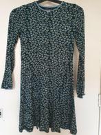 Petit Louie 140, Ophalen of Verzenden, Zo goed als nieuw, Meisje, Jurk of Rok